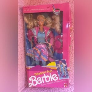 Vintage 1989 Western Fun Barbie in box
